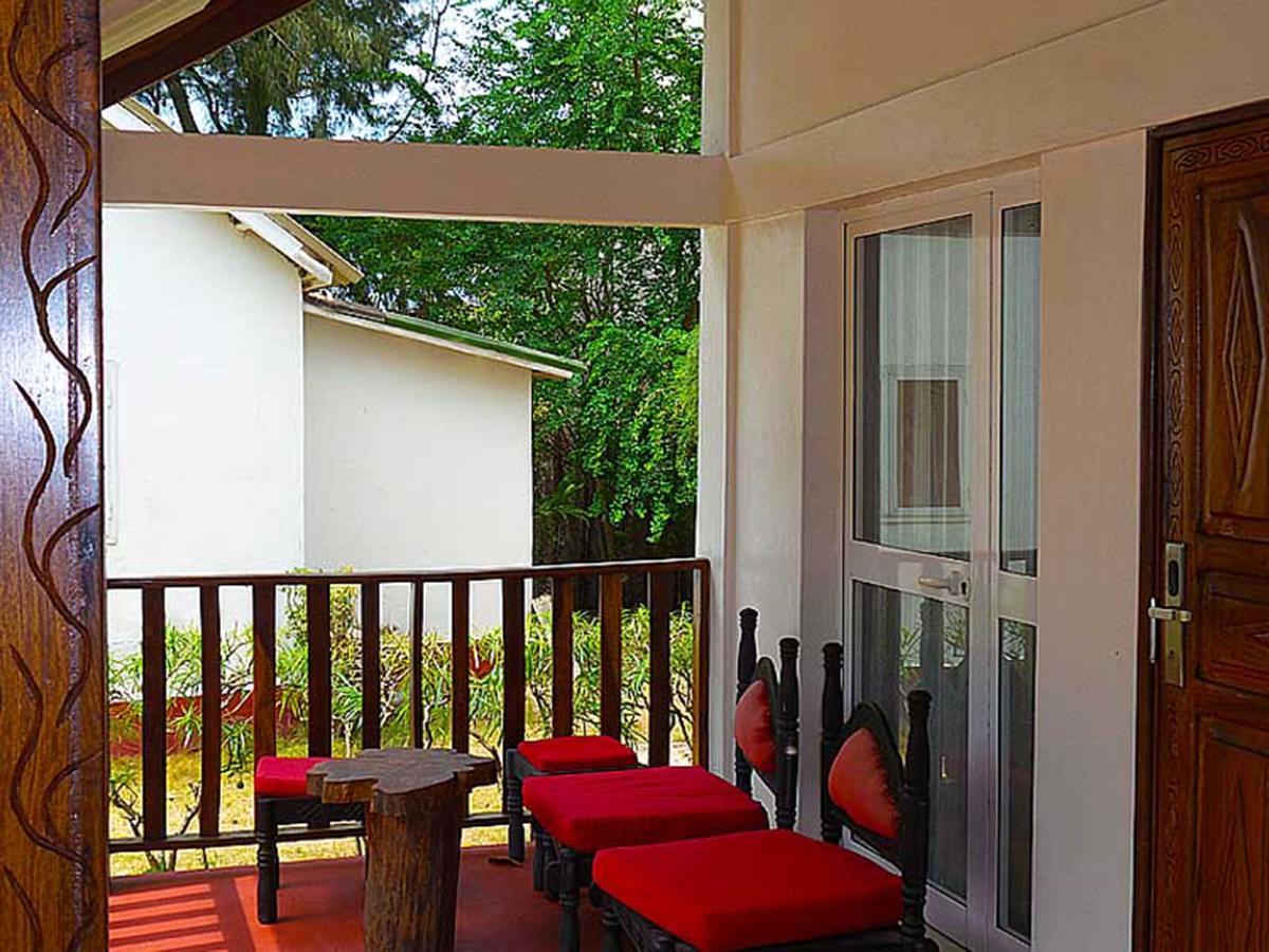 Hotel Village Vacances Awale Plage Grand-Popo エクステリア 写真